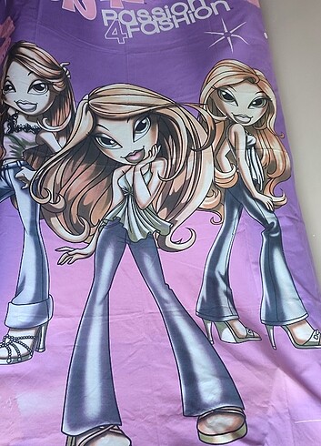 BRATZ PASSİON 4 FASHİON ÇOCUK ÇARŞAFI