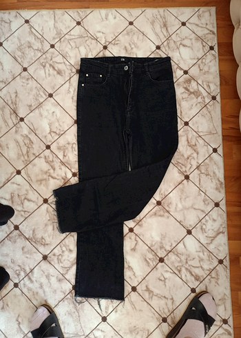 Koyu Renkli Kürklü Kadın Denim Pantolon