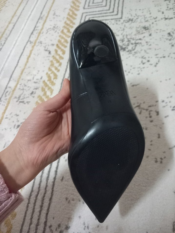 Klasik Siyah Deri Stiletto Topuklu Kadın Ayakkabı - Görsel 4