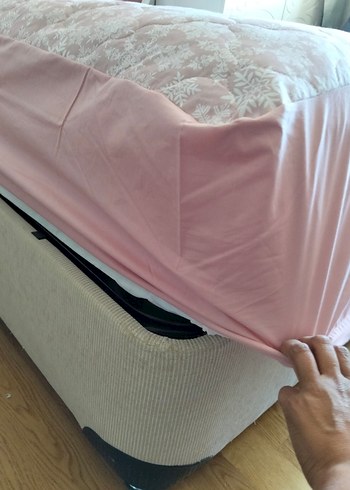 KAPİTONE ..ÇİFT KİŞİLİK LASTİKLİ ÇARŞAF TAKIMI 160*200 - Görsel 3