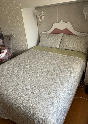 KAPİTONE..2 Kırlent 1 yatak örtüsü..240 *260 ölçülerinde - Görsel 5
