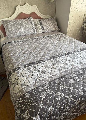 KAPİTONE..2 Kırlent 1 yatak örtüsü..240 *260 ölçülerinde - Görsel 14