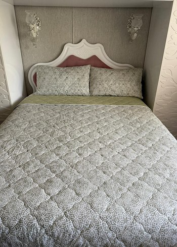 KAPİTONE..2 Kırlent 1 yatak örtüsü..240 *260 ölçülerinde - Görsel 9