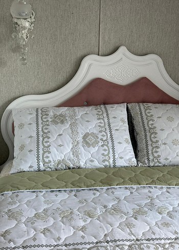 KAPİTONE..2 Kırlent 1 yatak örtüsü..240 *260 ölçülerinde - Görsel 7