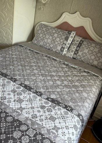 KAPİTONE..2 Kırlent 1 yatak örtüsü..240 *260 ölçülerinde - Görsel 18