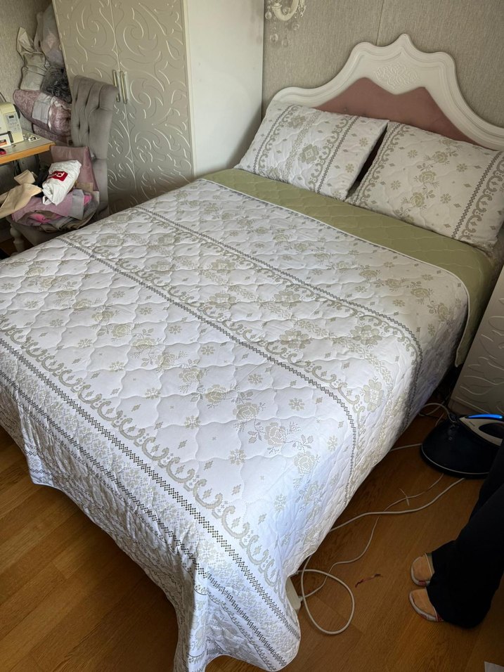 KAPİTONE..2 Kırlent 1 yatak örtüsü..240 *260 ölçülerinde - Görsel 3