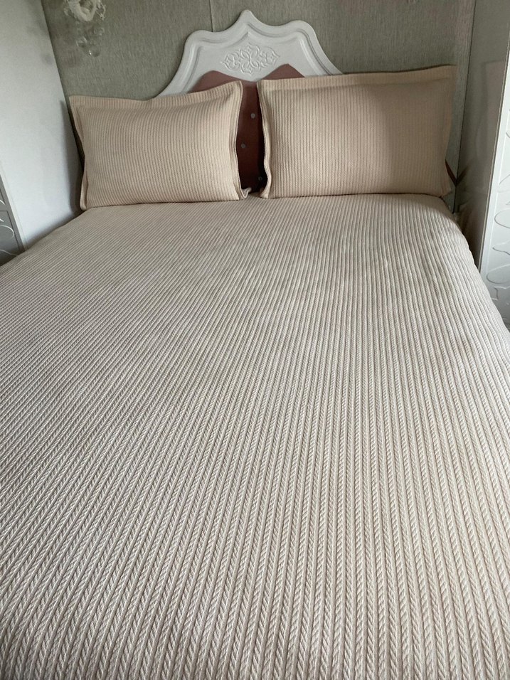 bej renk 240*260 Örgü Desenli Yatak Örtüsü - Görsel 5