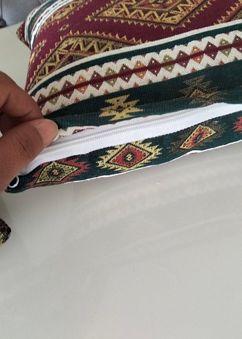 Renkli Desenli Kırmızı Dekoratif Yastık - Görsel 9