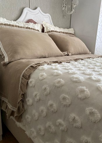 Beyaz Ponpon Desenli Yatak Örtüsü seti - Görsel 9