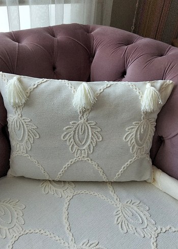 Nakışlı krem renk koltuk Örtüsü - Görsel 2