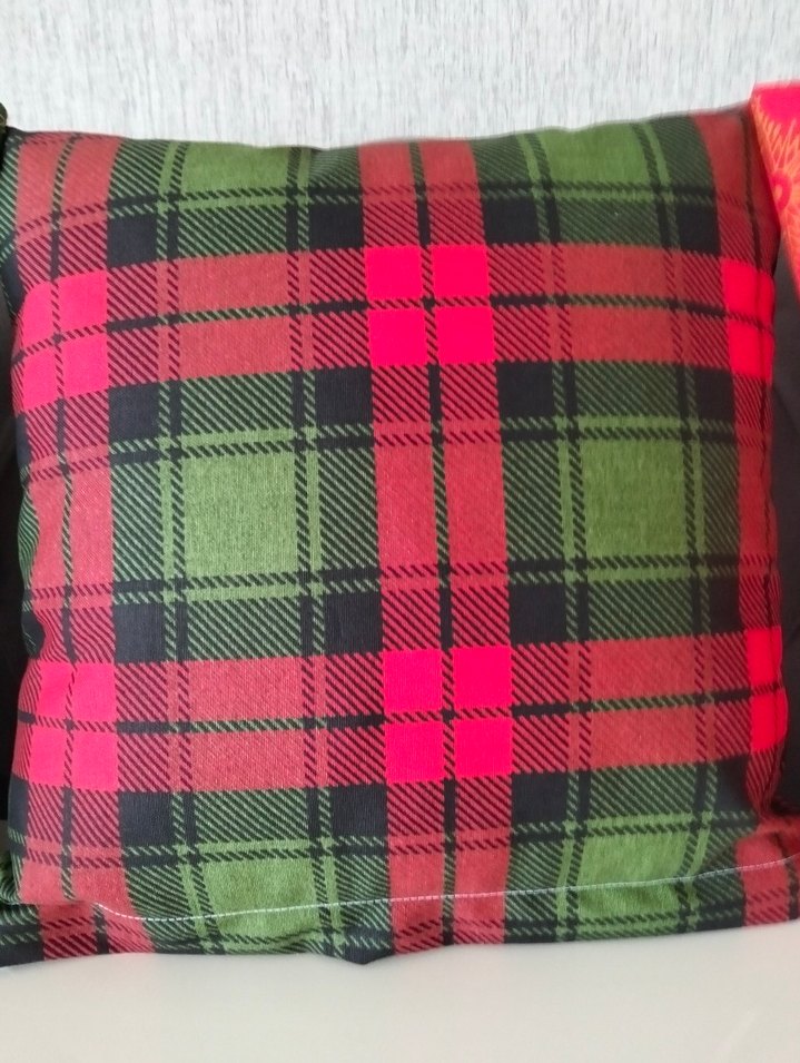 4 AD ...SET HALİNDE...yılbaşı temailı kırlent - Görsel 4