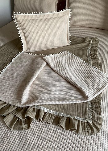 Nakışlı örme kumaş bebek pike ve yastık ..Bej. 100*120 - Görsel 4