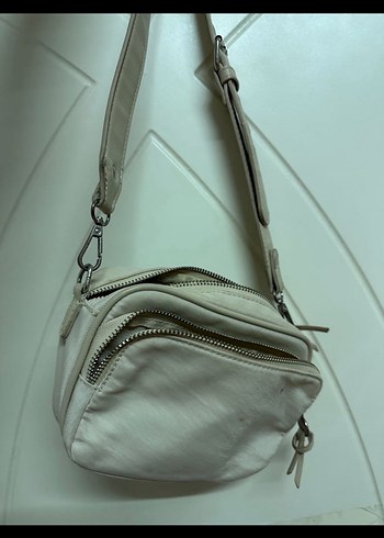 Kadın Beyaz Deri Çapraz Çanta - Görsel 3