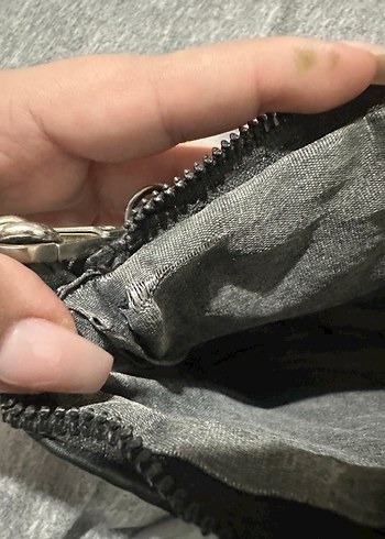 Diğer Kadın Siyah Deri Zincir Detaylı Çanta