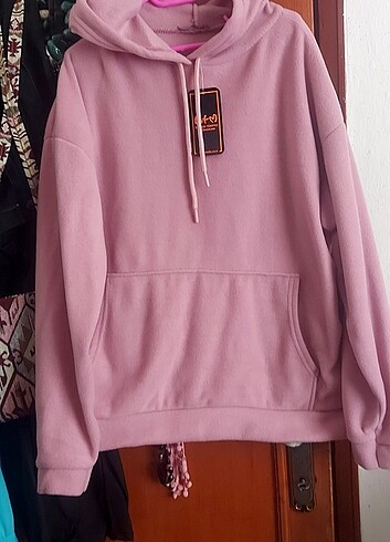 Polar Sweatshirt