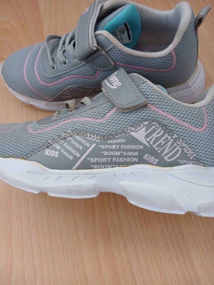 Kız Çocuk Gri Günlük Spor Ayakkabı - Görsel 4