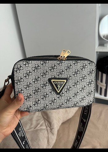 Guess çapraz çanta