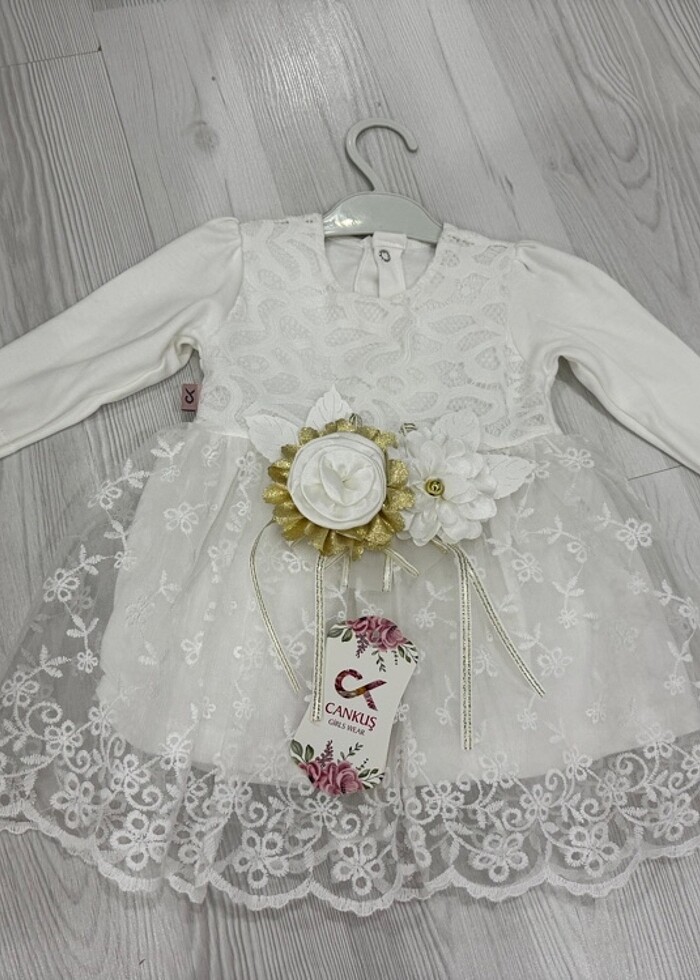 Kız bebek elbise 6 ay için uygun sıfır etiketli ürün yeni - Görsel 2