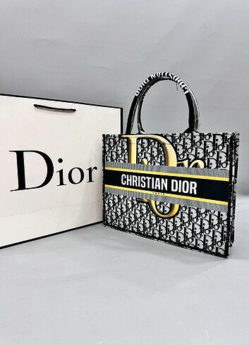 Christian Dior Plaj çantası 