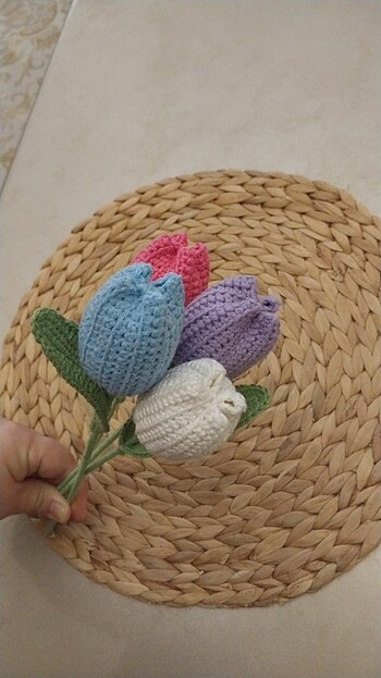 Beden Amigurumi lale