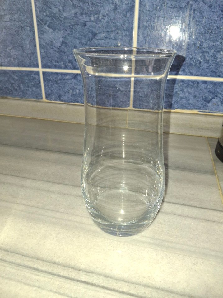 Şeffaf Cam Vazo - Görsel 2