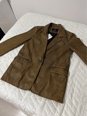 m Beden kahverengi Renk Stradivarius deri blazer