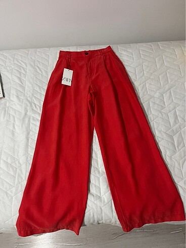 xs Beden kırmızı Renk Zara loose fit pantolon pensli
