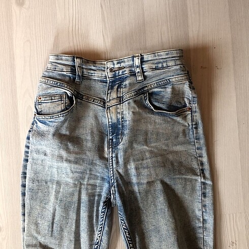 HM jeans