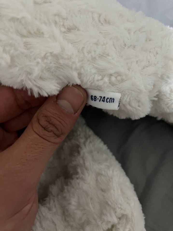 Peluş Beyaz Bebek Tulumu Kulaklı Kapüşonlu - Görsel 3