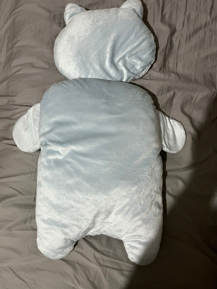 Gri Leopar Desenli Çocuk Uyku Yastığı - Görsel 2