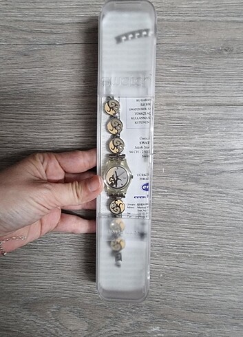  Beden çeşitli Renk Swatch Taşlı Saat
