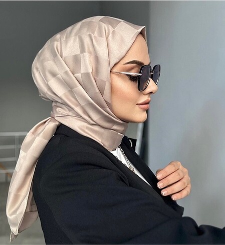 Jakar dama şal