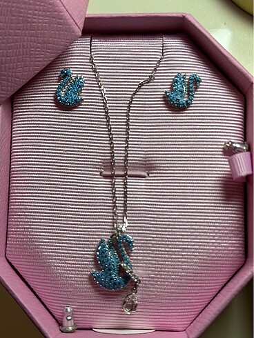 Beden Orjinal swarovski kuğu model kolye küpe bileklik set