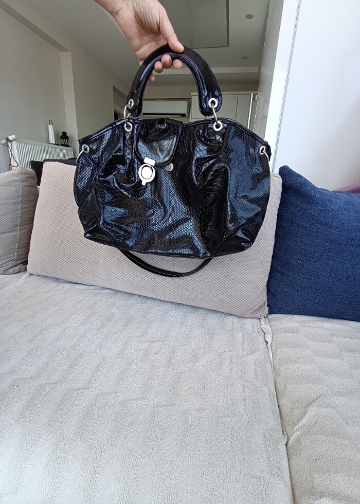 Siyah çanta  - Görsel 2