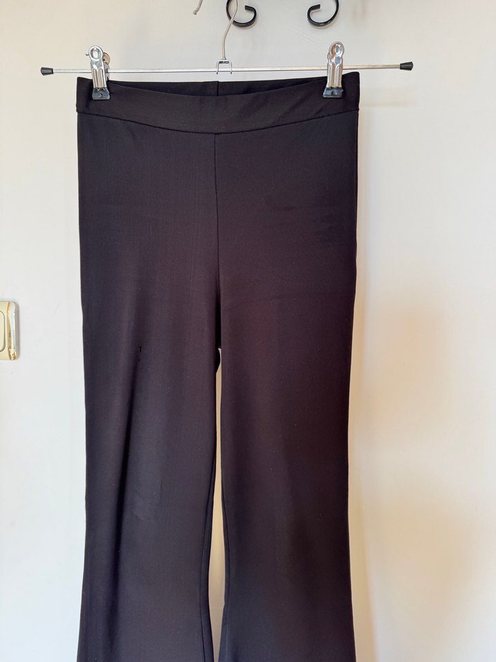 Siyah İspanyol paça tayt - Görsel 4