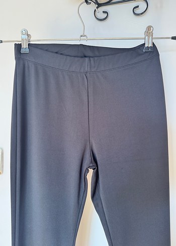 Siyah Kadın Yırtmaçlı İspanyol Paça Pantolon - Görsel 4