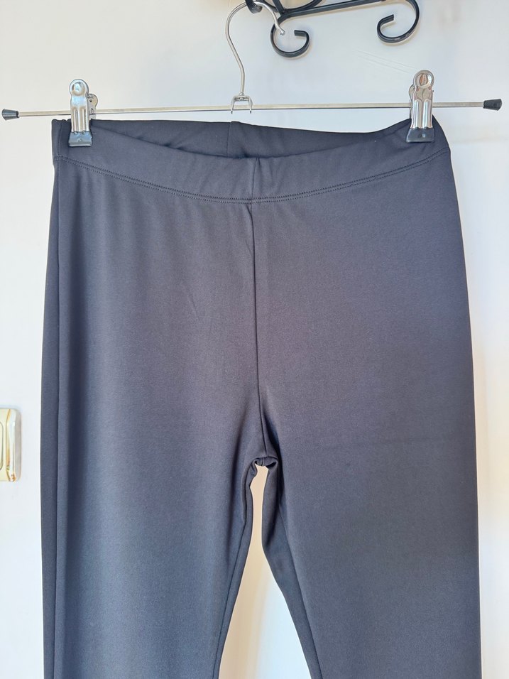 Siyah Kadın Yırtmaçlı İspanyol Paça Pantolon - Görsel 4