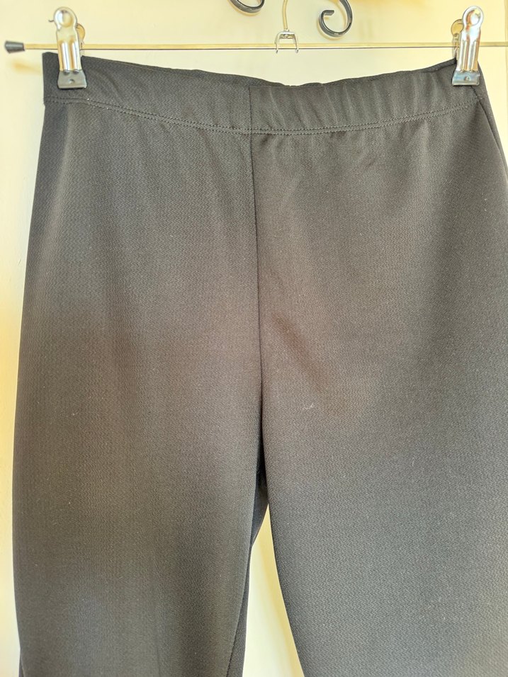 Kadın Siyah Midi Kumaş Pantolon - Görsel 3