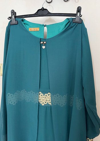 Turkuaz İşlemeli Uzun Salaş Kadın Elbise - Görsel 5