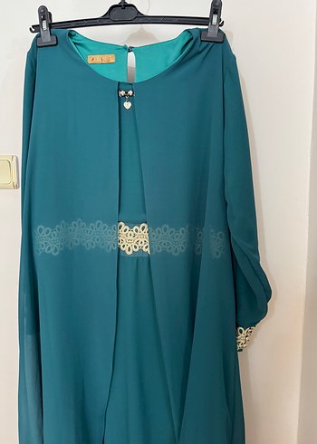 Turkuaz İşlemeli Uzun Salaş Kadın Elbise - Görsel 4