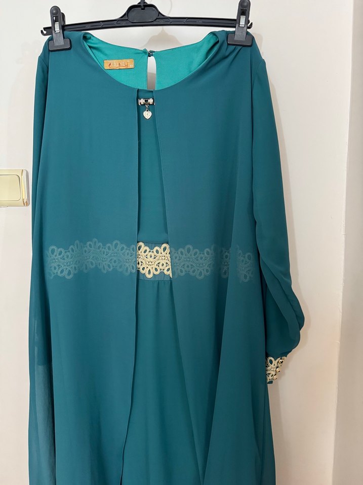 Turkuaz İşlemeli Uzun Salaş Kadın Elbise - Görsel 4