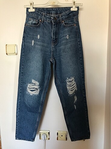 Mom Jean