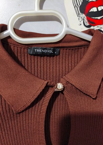 Kahverengi V Yaka Örgü Kadın Kazak - Görsel 2