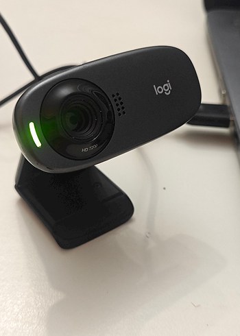 Logitech C310 HD 720p Yayın Kamerası