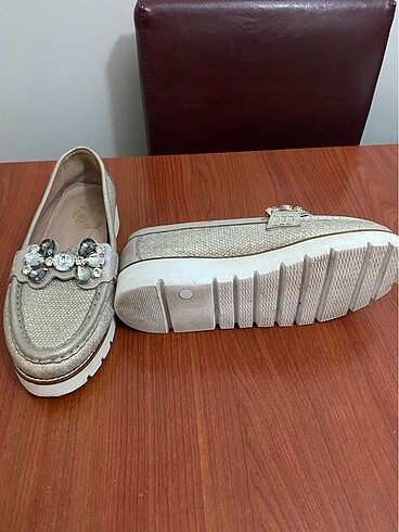 37 Beden Rouge markadır Loafer ayakkabı