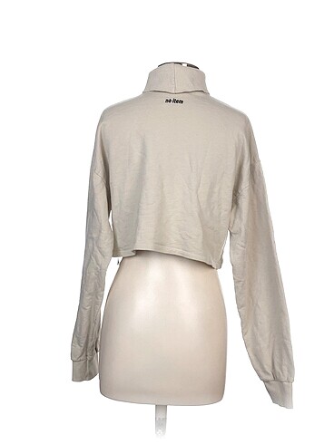 m Beden Bershka Kazak / Triko %70 İndirimli.