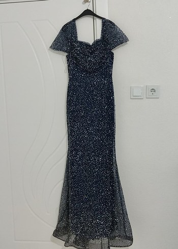 Boncuk İşlemeli Siyah Yılan Desenli Uzun Abiye Elbise - Görsel 3