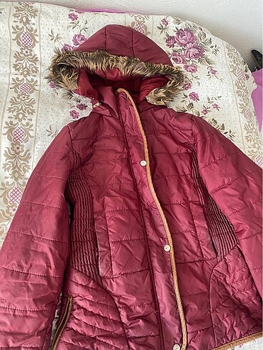 Zara Bordo Mont