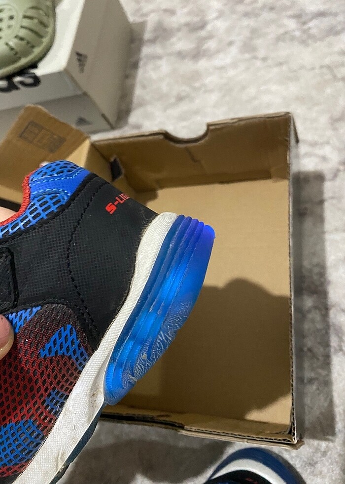 Erkek çocuk ışıklı spor ayakkabı - Görsel 3