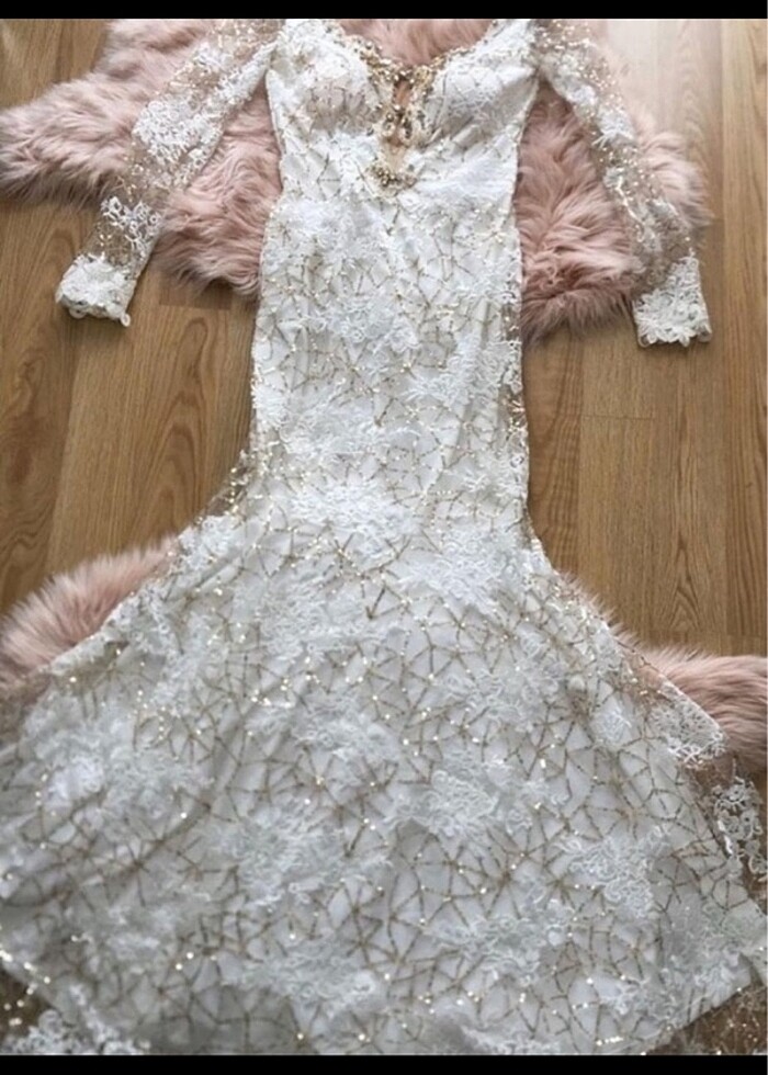 Şık gece elbisesi - Görsel 4